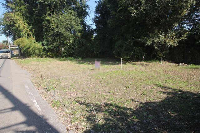 小山市犬塚の外観|現地を南西側から撮影（2025年10月撮影）