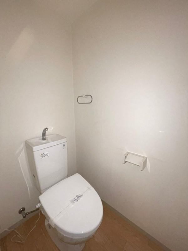 サンクラッソ三ノ宮加納町のトイレ