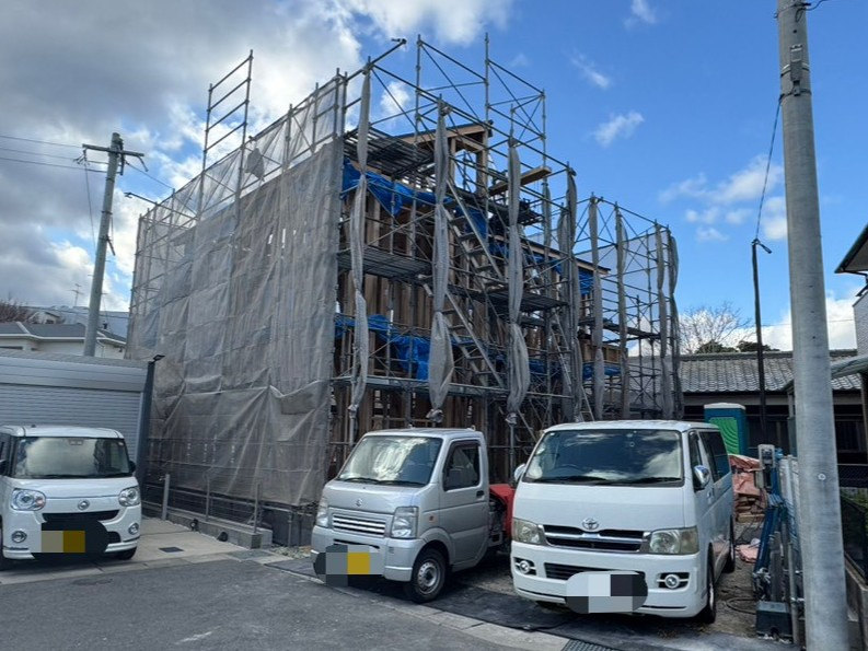 Adoble+アドブル＋小倉南区蜷田若園2丁目4期　【小倉南区　新築戸建て】の外観|現地撮影2025,12,12　Adoble+アドブル＋小倉南区蜷田若園2丁目4期　【小倉南区　新築戸建て】