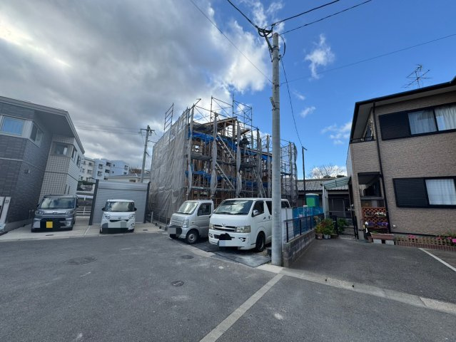 Adoble+アドブル＋小倉南区蜷田若園2丁目4期　【小倉南区　新築戸建て】の外観|現地撮影2025,12,12　Adoble+アドブル＋小倉南区蜷田若園2丁目4期　【小倉南区　新築戸建て】