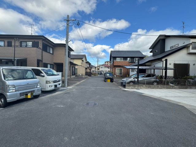 Adoble+アドブル＋小倉南区蜷田若園2丁目4期　【小倉南区　新築戸建て】の前面道路含む現地写真|現地撮影2025,12,12　Adoble+アドブル＋小倉南区蜷田若園2丁目4期　【小倉南区　新築戸建て】