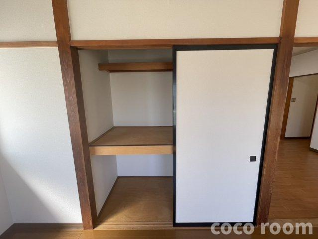 グリーンハイツ萩原　B棟の収納