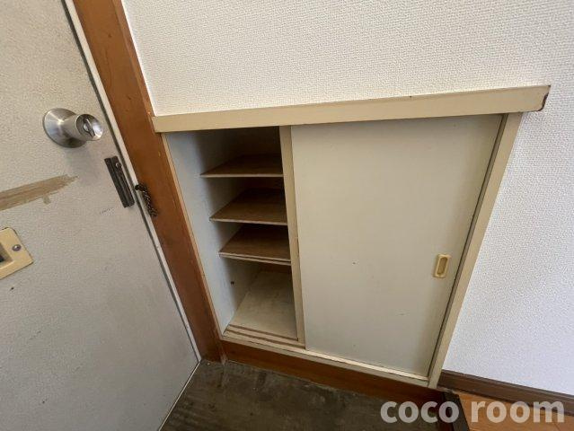 グリーンハイツ萩原　B棟の収納