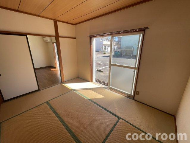 グリーンハイツ萩原　B棟の和室