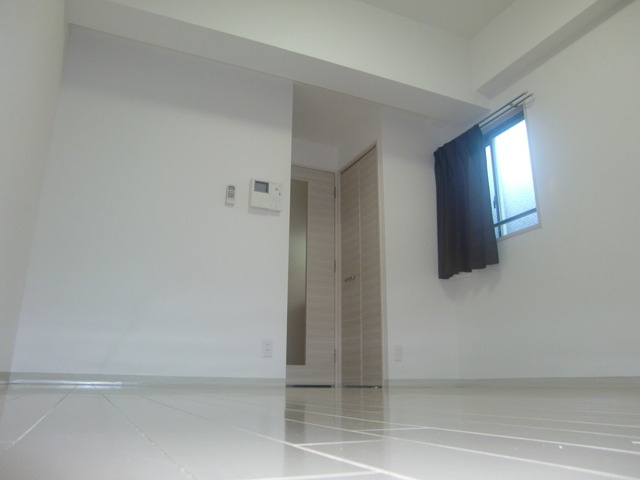 アクロス神戸住吉ステーションフロントの洋室