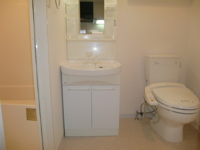 アクロス神戸住吉ステーションフロントのトイレ|シャンプードレッサー・ウォシュレット