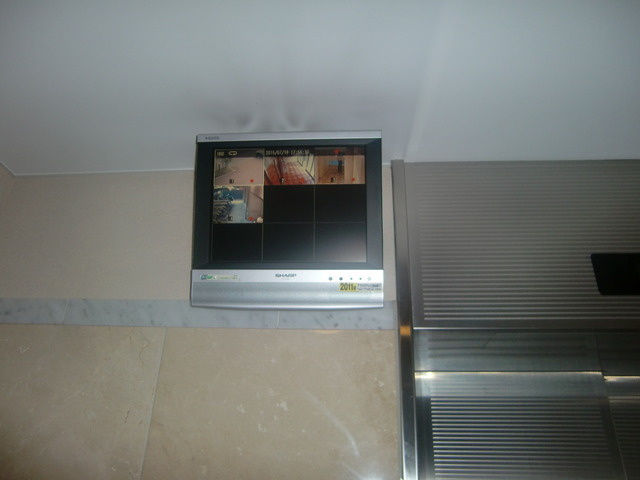 アクロス神戸住吉ステーションフロントのセキュリティ|エレベーター内防犯カメラ