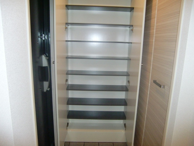 アクロス神戸住吉ステーションフロントのその他|シューズボックス