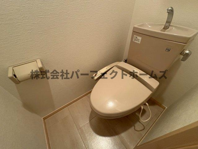 アンジェリーク磐船のトイレ|シンプルで使いやすいトイレです