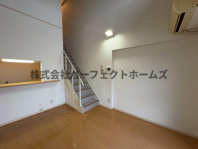 アンジェリーク磐船の内装|明るい室内です