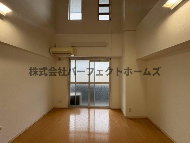 アンジェリーク磐船の居間・リビング|ゆったりとした居間です