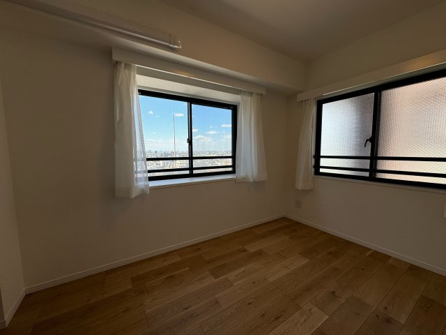 キャッスルマンション小岩の洋室