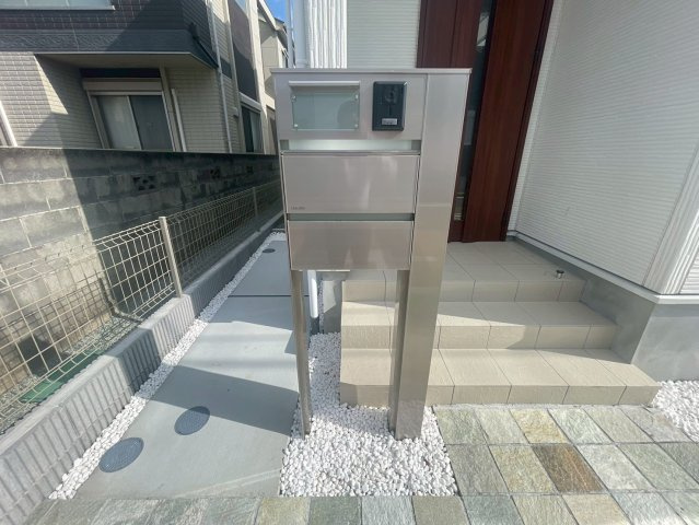 横浜市瀬谷区南台1丁目　新築戸建【仲介手数料無料】カースペース2台