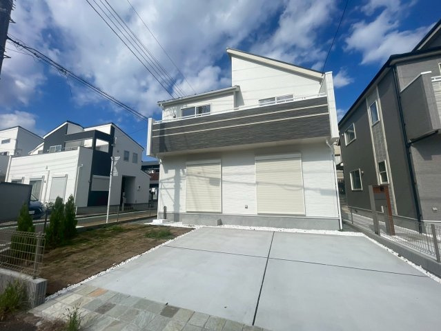 横浜市瀬谷区南台1丁目　新築戸建【仲介手数料無料】カースペース2台