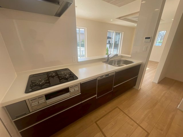 横浜市瀬谷区南台1丁目　新築戸建【仲介手数料無料】カースペース2台