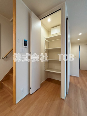 【収納】 | 北野4丁目戸建賃貸住宅 | リビング収納