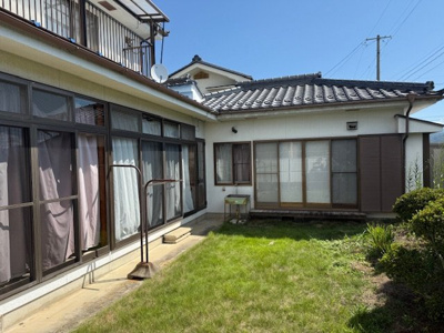 【庭】 | 佐久市鍛冶屋中古住宅
