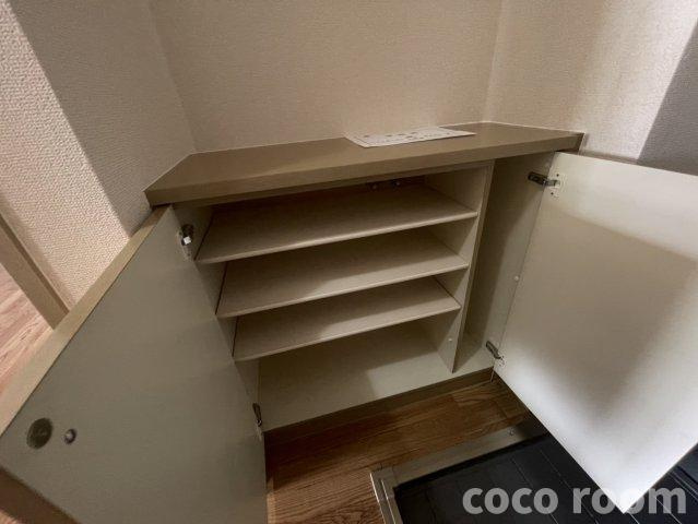 メゾン小土ヶ丘　B棟の収納