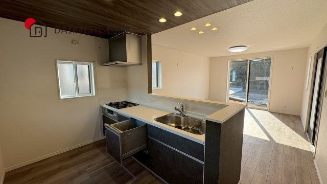 【キッチン】 | 加須市南篠崎第3期　ワイウッドコート　新築戸建　全4棟　3号棟