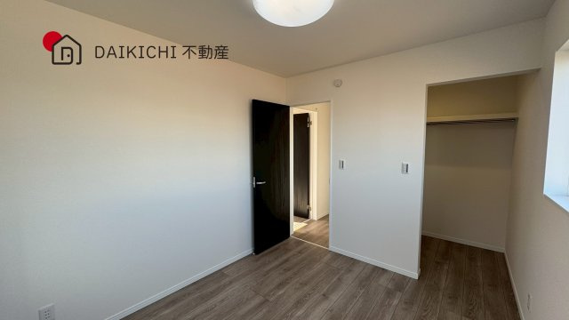 【洋室】 | 加須市南篠崎第3期　ワイウッドコート　新築戸建　全4棟　3号棟