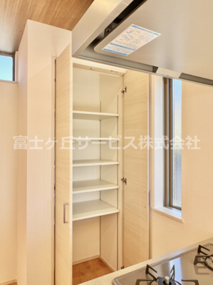【収納】 | 沼津市本郷町 新築一戸建て | ちょっとした収納スペースも充実しています