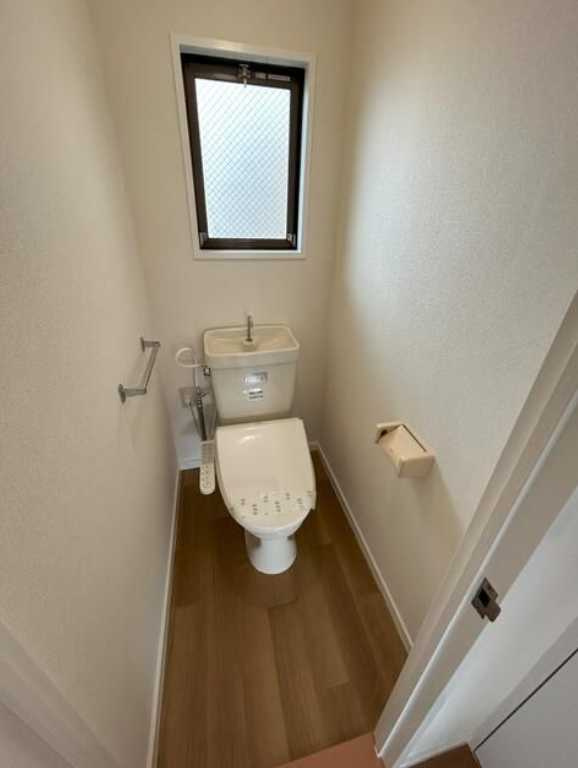 サンハイム瀬田　礼金０　リフォーム　最上階のトイレ