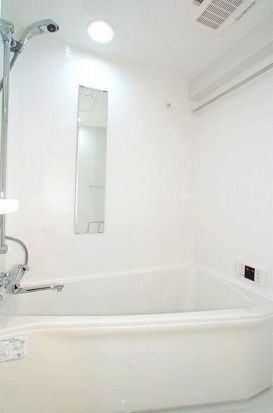 ステージファースト両国アジールコートの浴室