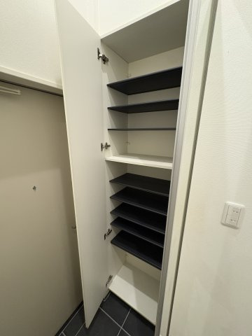 グランメール片山町の収納