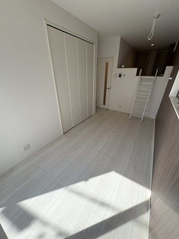 グランメール片山町の居間・リビング