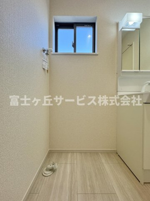 【ランドリースペース】 | 焼津市三ケ名 13期 新築一戸建て | 洗濯機置き場です