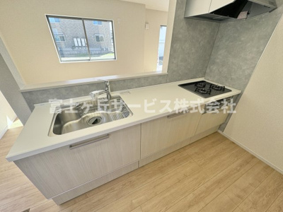 【キッチン】 | 焼津市三ケ名 13期 新築一戸建て | 広々としていてお料理がしやすいキッチンです