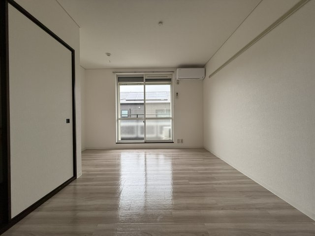 パークウッドプレイスの居間・リビング