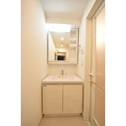 グランパセオ押上の独立洗面台