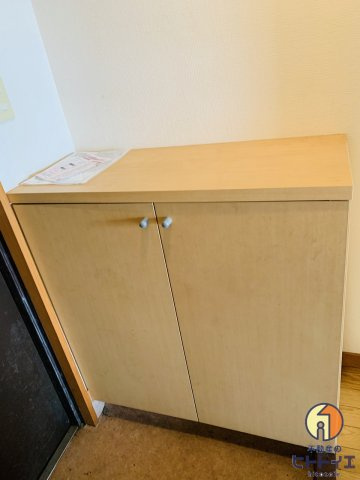 シャルネドマンションの玄関