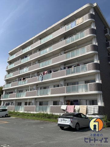 シャルネドマンションの外観