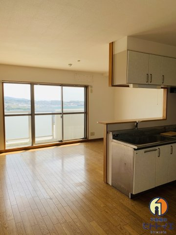 シャルネドマンションの居間・リビング