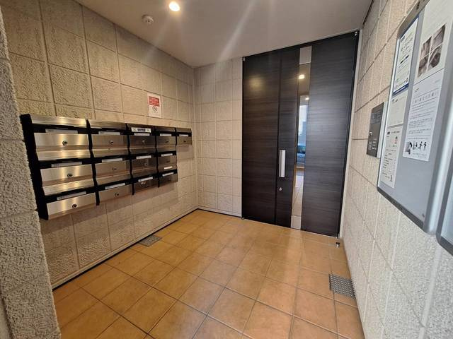 ヴェルデランテ武蔵野のエントランス|★おしゃれなエントランス★安心のオートロック対応