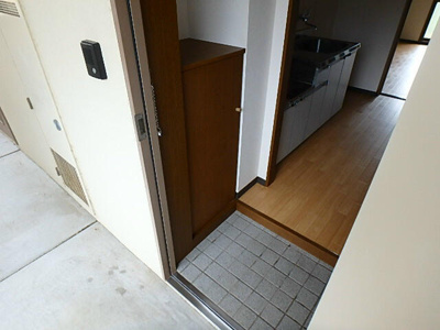 【玄関】 | ヴィラ・グリーン