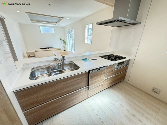 上尾市久保　新築戸建　ブルーミングガーデン01のキッチン