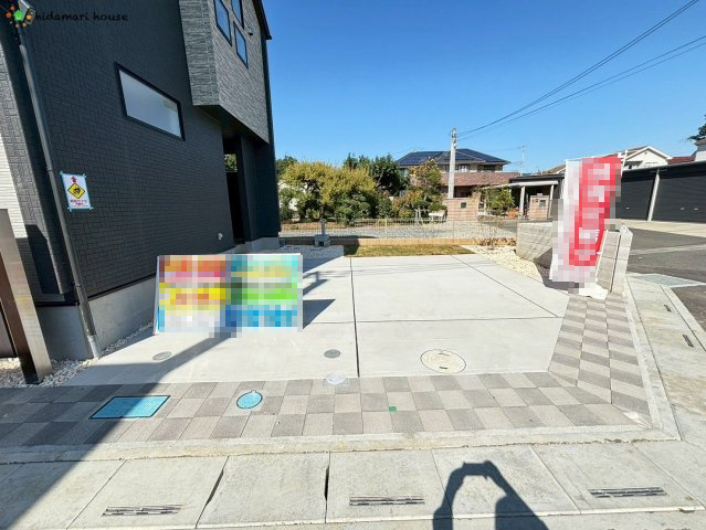 上尾市久保　新築戸建　ブルーミングガーデン01の駐車場