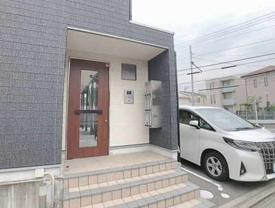 【エントランス】 | リブリ・汐路【名古屋市賃貸・オートロック】