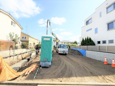 【外観】 | 【仲介手数料２７０万円が無料！！】■南傾斜の高台につき陽当り良好■緑の多い風致地区 | 【最大ポイントは「諸費用２７０万円ＯＦＦです」！！】
■南傾斜の高台につき、陽当り良好
■緑の多い風致地区
■無料で建物プラン、見積書を作成可能