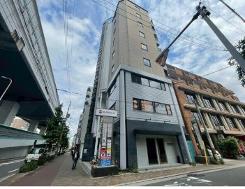 ＴＡＴロイヤルビルの外観