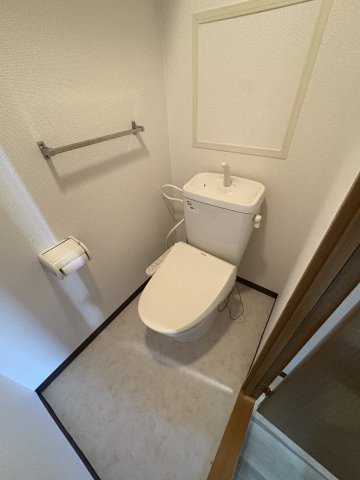 シャルマン西代のトイレ