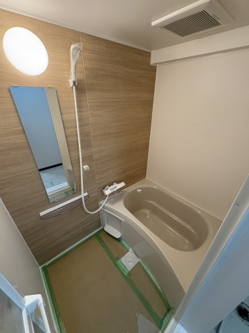 シャルマン西代の浴室