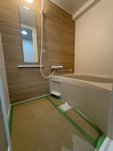 シャルマン西代の浴室