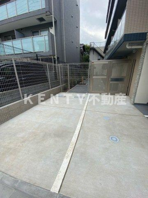 【駐車場】 | ガリシア池上Ⅱ | カースペースがあります