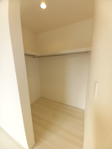 常陸太田市馬場町　3期の収納|同施工洋室です。お子様のお部屋にピッタリ～！お子様の成長と共にお部屋作りを楽しもう～思春期のプライバシーも重視～！！