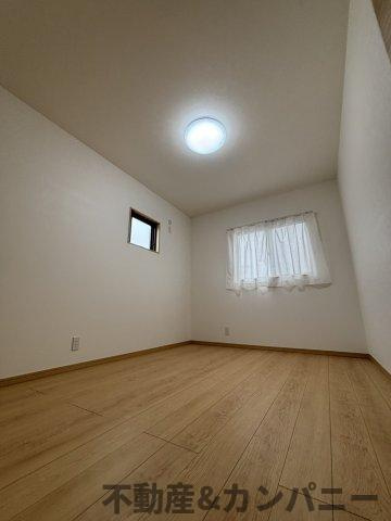 堀江町の新築のおうちNo.6　松山市堀江町新築戸建の洋室