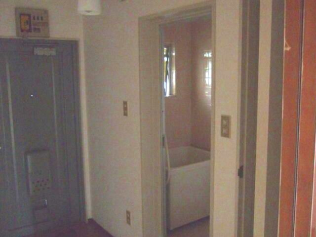 たばこ組合ビルのその他